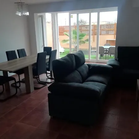 Piso El Jardin Apartman *
